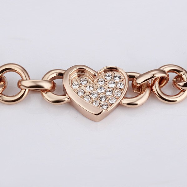 Armband mit Herzen