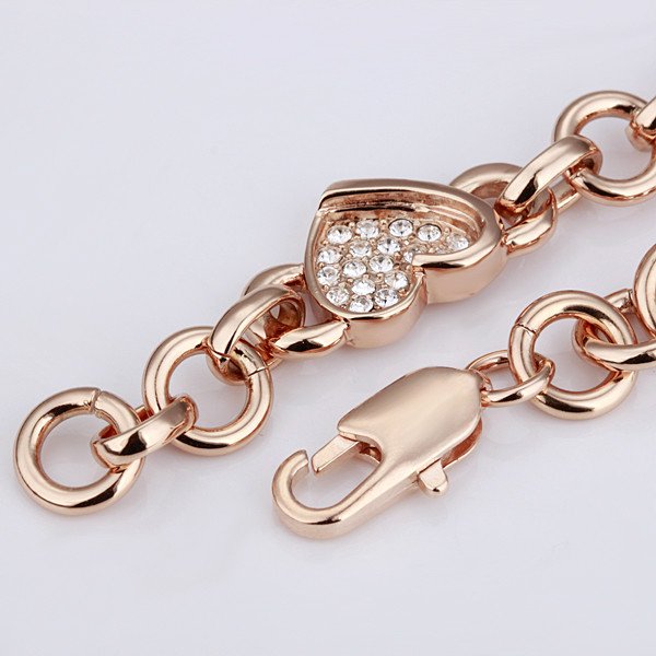 Armband mit Herzen