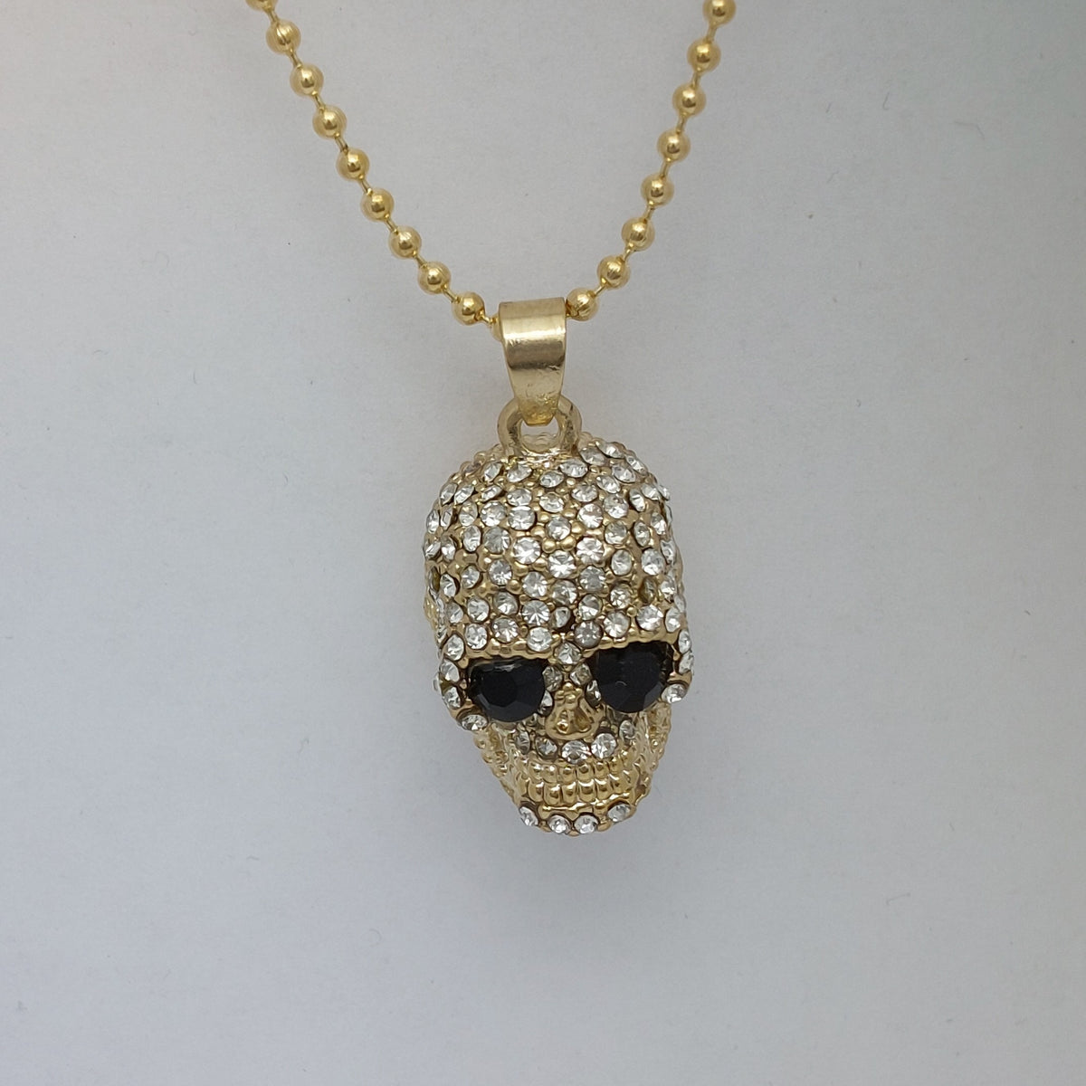 Halskette mit Totenkopf Anhänger